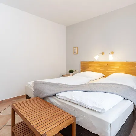 W1 - Gaestehaus Christian-westphal-str 60 - Feriendomizil Hollich