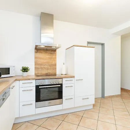 W1 - Gaestehaus Christian-westphal-str 60 - Feriendomizil Hollich Apartamento *